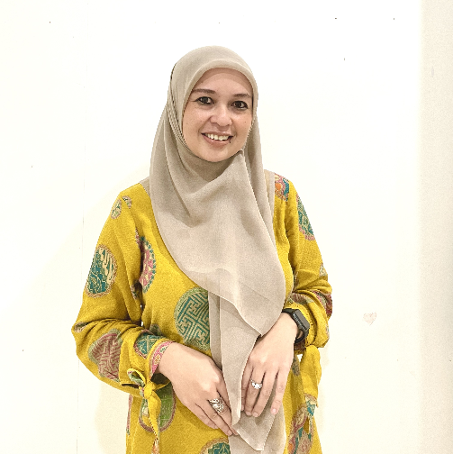 Lara Indah Yandri, S.IP., M.IP